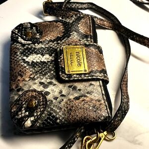 Nicole by Nicole Miller, sm. Brown Snakeskin Crossbody/converts to wallet.